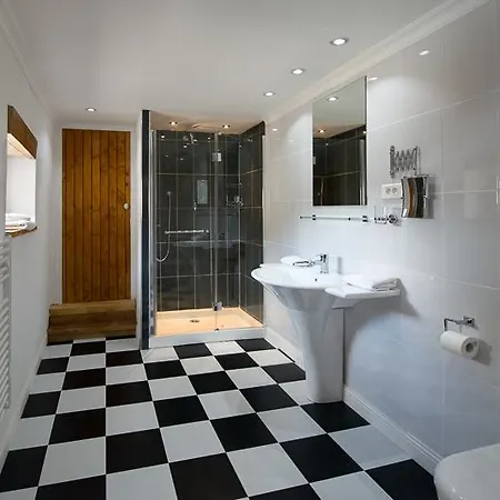 Karina Hotel Jarnac
