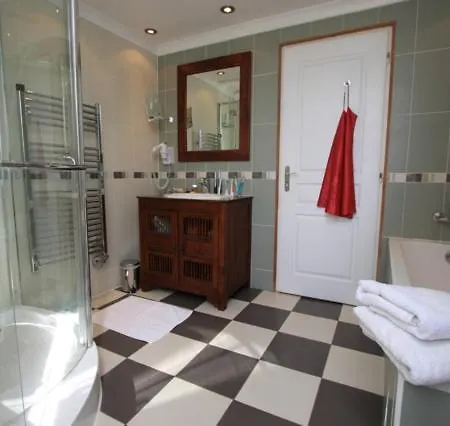 Hotel Karina 3*
