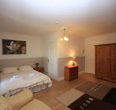 Hotel Karina Jarnac